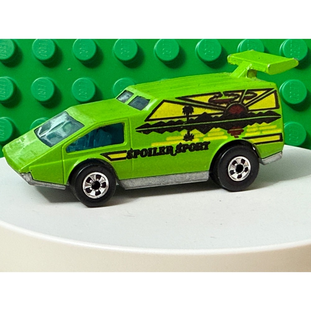 Hot Wheels Spoiler Sport 1976 Vintage Diecast Van Lime Green Hong Kong Base